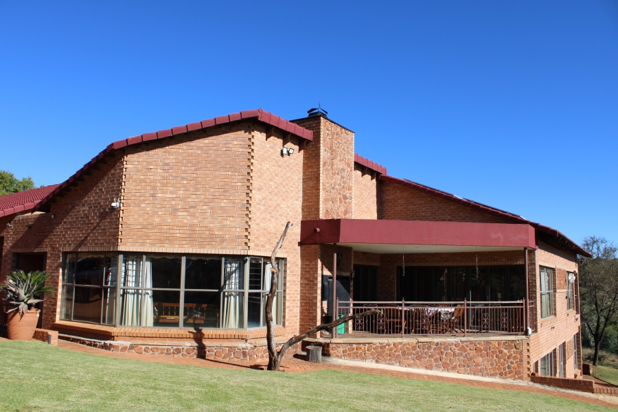 4 Bedroom Property for Sale in Swartruggens North West